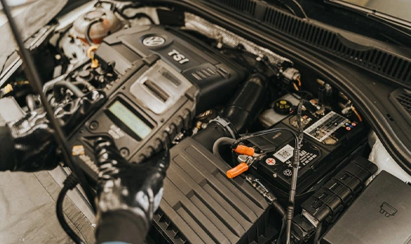 Volkswagen service technician